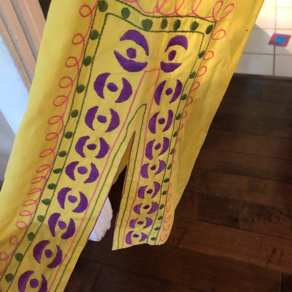 Vintage early 1960s or 1970s Josefa mexican embroidered kaftan - Picture 4 of 10